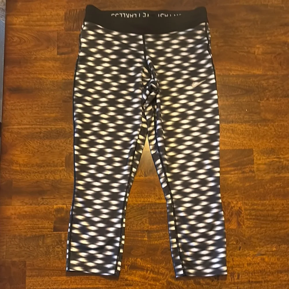 Nike Blue and Black Leggings for Active Comfort size Small - Picture 8 of 13